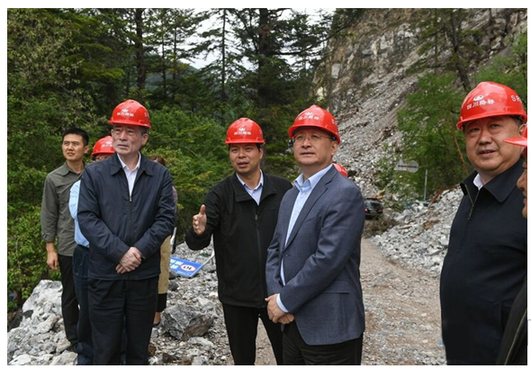 四川省委副書記、省長尹力一行赴 九寨溝景區(qū)恢復(fù)重建項(xiàng)目調(diào)研